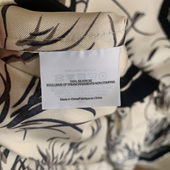 Beautiful Silk Tory Burch Tunic (10) - Picture 4 of 4